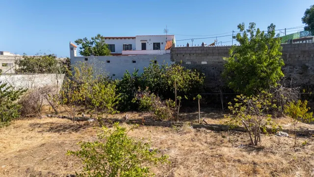 Terreno urbano de 2.500 m2 en Icod de los Vinos | oportunidad para inversores — 23