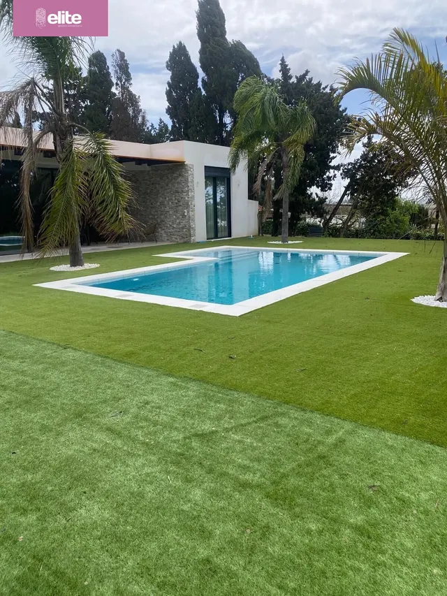 ESPECTACULAR CHALET CON PISCINA EN EL PUERTO DE SANTA MARIA — 9