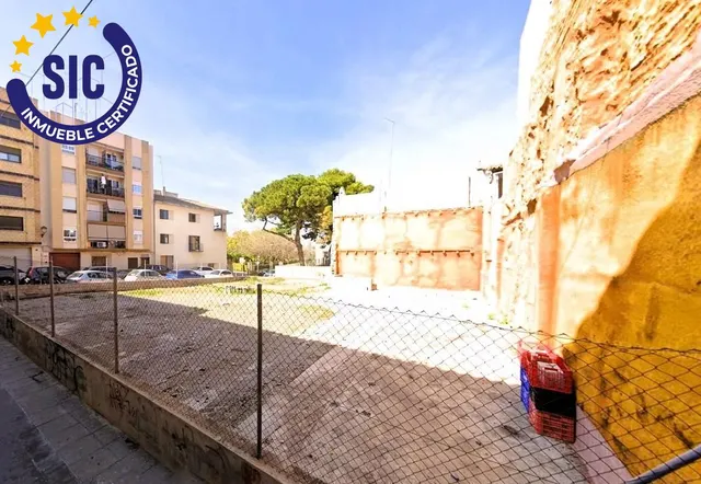 SOLAR URBANO EN EL CENTRO DE QUART DE POBLET — 11