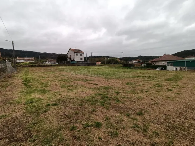 Solar 1633m² en venta - Cerdedo-Cotobade