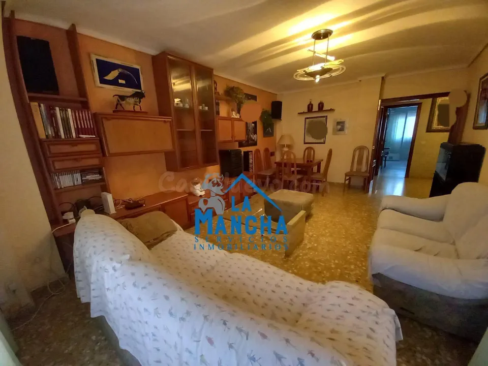 * 175.000€*. INMOBILIARIA LA MANCHA VENDE PISO PARA ENTRAR A VIVIR DE 4 habitaciones EN ZONA ENSANCHE- FRANCISCANOS