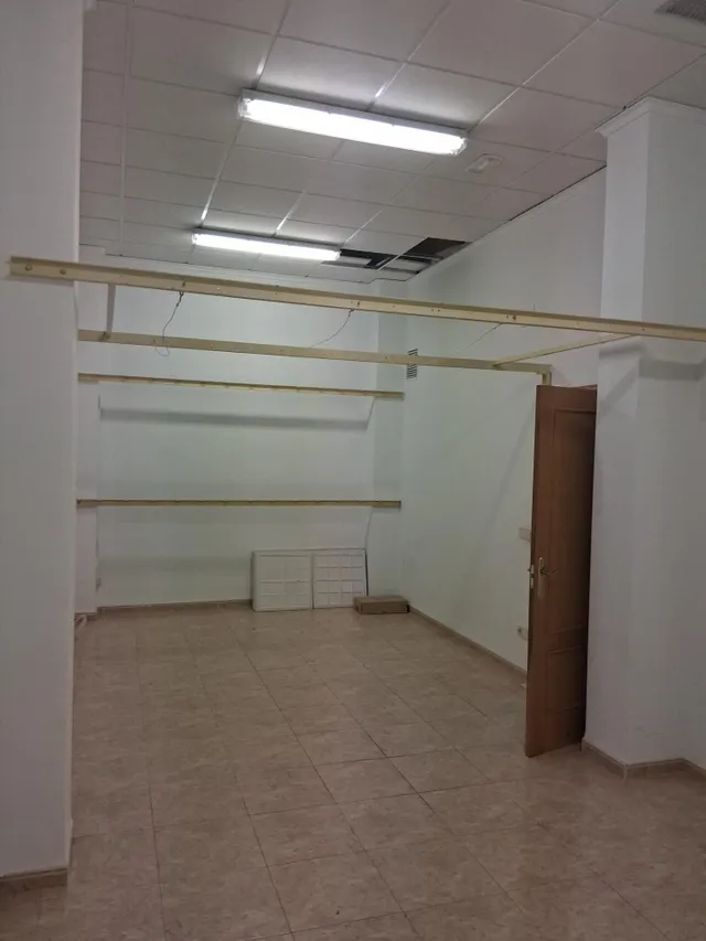 Local comercial impecable y versátil a pie de calle en Muro de Alcoy (Junto a Correos) — 6