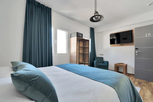 Chalet 16 habitaciones 845m² en venta - Riviera del sol — 36