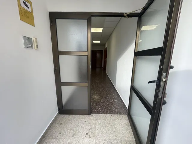 LOCAL COMERCIAL A ROQUETES DE 195m2 — 5