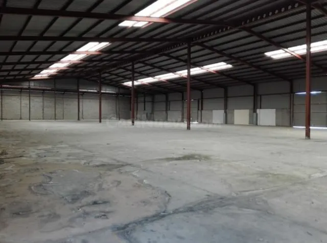 Local comercial 4500m² en venta - Vila-real - foto 5
