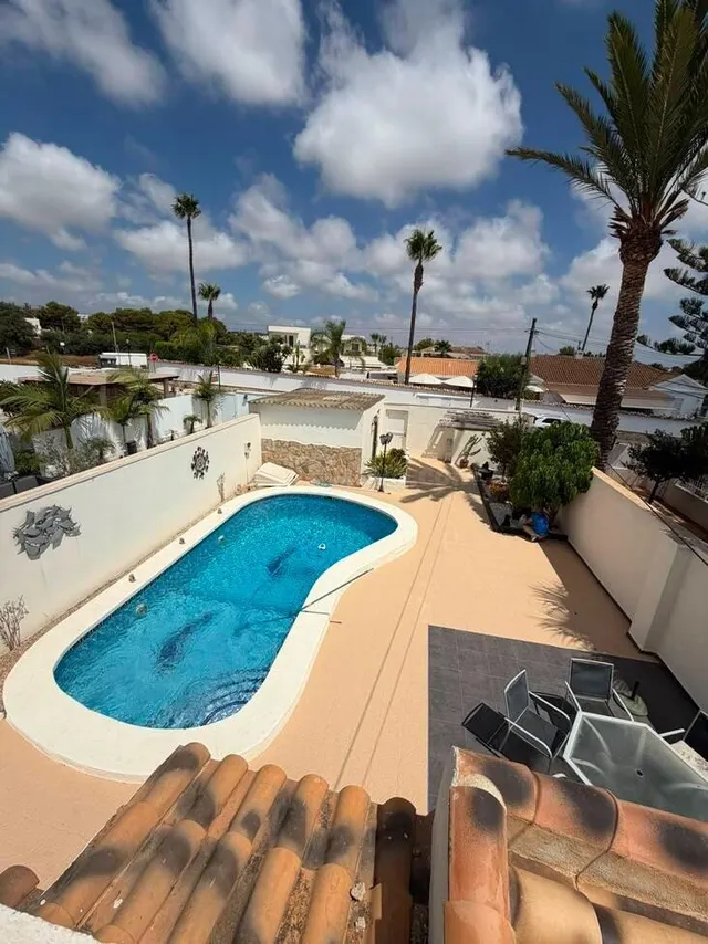 Bungalow con piscina privada en Lomas de Don Juan- Lomas de  - foto 2
