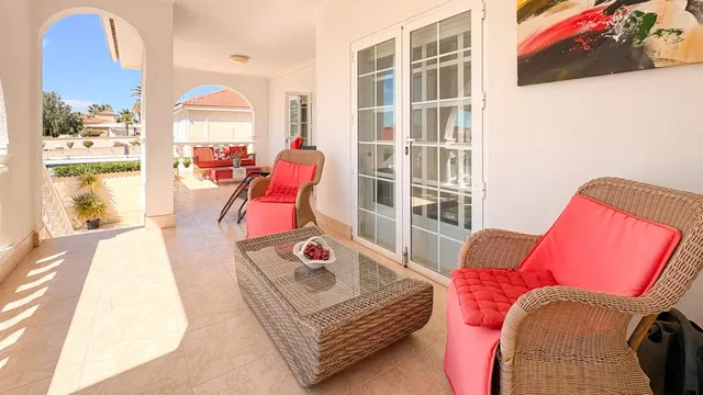 Villa 4 habitaciones 344m² en venta - Centro de la Ciudad Quesada — 21