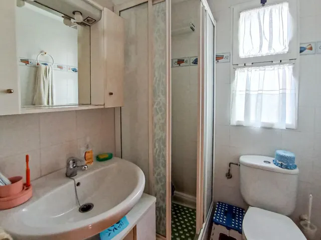 Planta baja con piscina y parking en primera linea de playa de Miramar — 47
