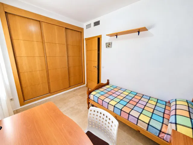 PISO DE ALQUILER EN ARENAL — 9