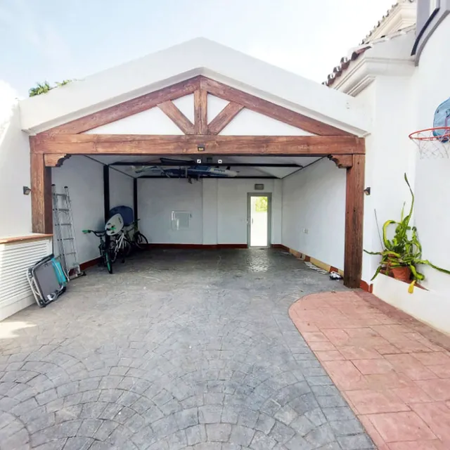Chalet 8 habitaciones 625m² en venta - Centro — 35