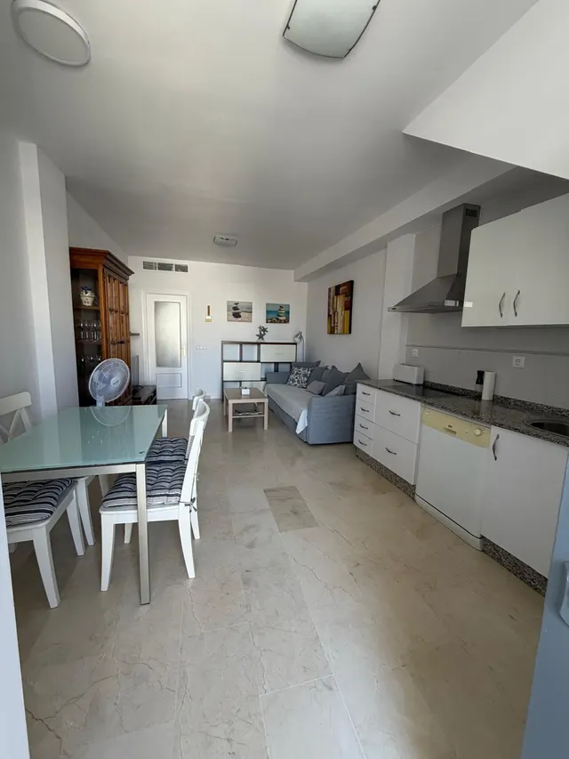 Apartamento -adosado con garaje y trastero, con vistas al mar!!! — 9
