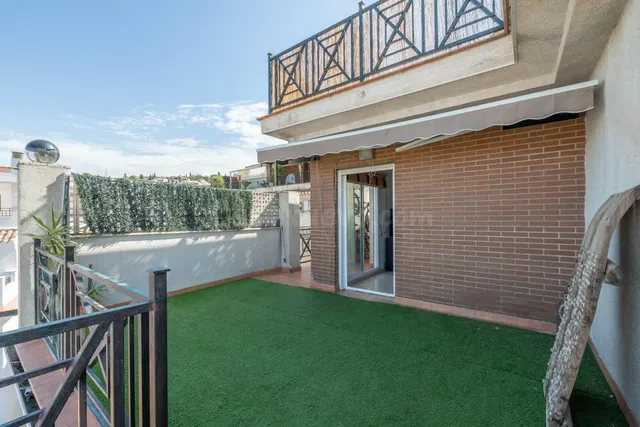 Venta de magnífico piso con amplia terraza - Monachil -- Granada — 3