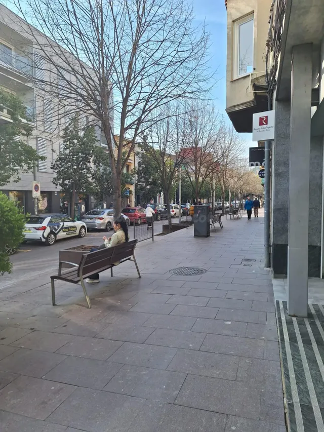 Parking en venta en el centro de Montcada i Reixac - foto 3
