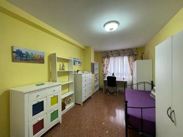 SE ALQUILAN habitaciones CURSO ESCOLAR — 38