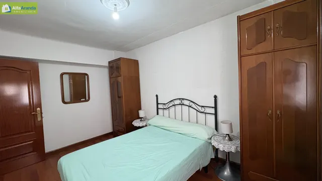 Vivienda de dos dormitorios con baño — 14