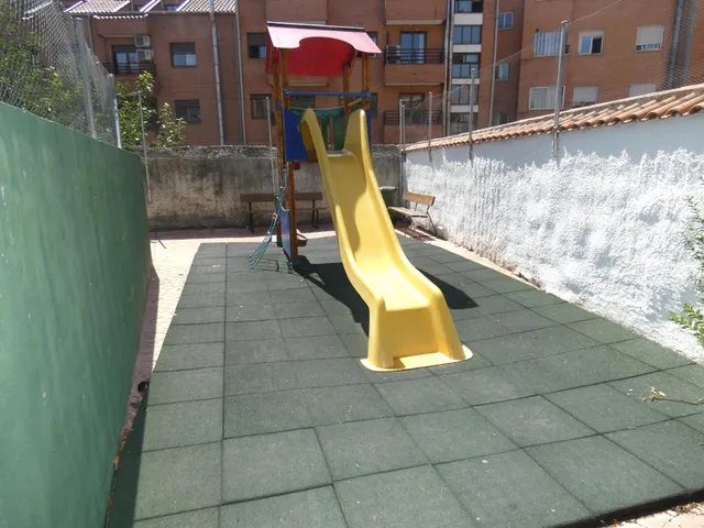 Bajo con terraza — 42