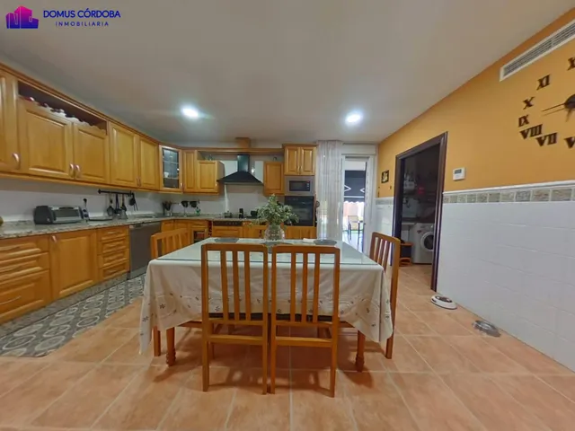 ESTUPENDO Y AMPLIO CHALET EN ALDEA QUINTANA — 48