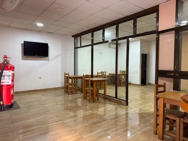 JUNTO PLAZA DE SAN JUAN ALQUILER LOCAL COMERCIAL — 15