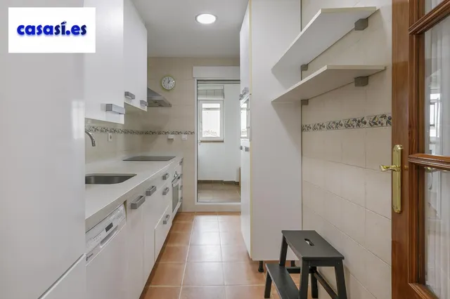 Ático en venta en La Zubia — 9