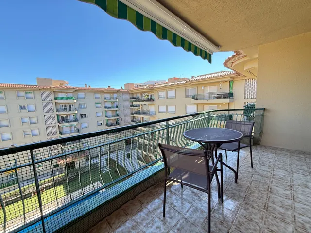 Exclusivo piso con dos terrazas, 3 habitaciones, piscina y maravillosas vistas en playa de aro — 29