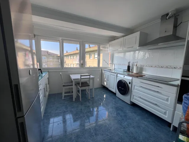 PRECIOSO PISO JUNTA A LA RIA DE COLINDRES DE 3 DORMITORIOS — 43