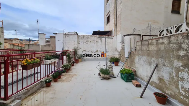 CASA REFORMADA EN VENTA EN ONTINYENT — 26
