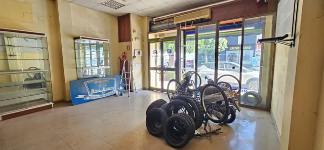 Local comercial 153m² en venta - Cruz del Ingles — 14