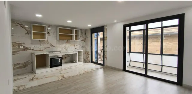 Casa con local en venta en Agramunt – Gran oportunidad