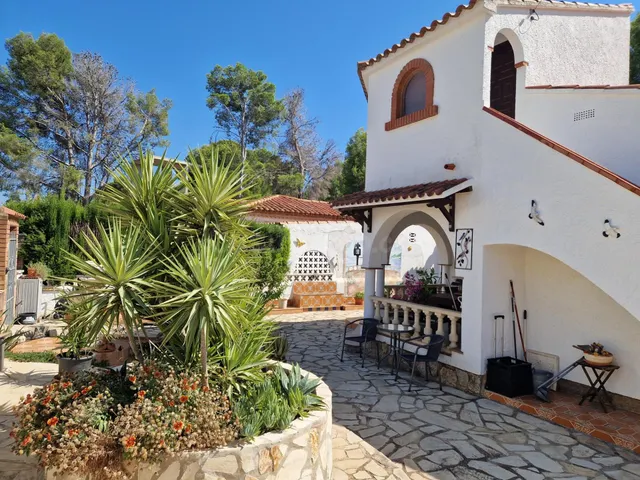 Encantadora vivienda unifamiliar en una tranquila zona cerca - foto 3