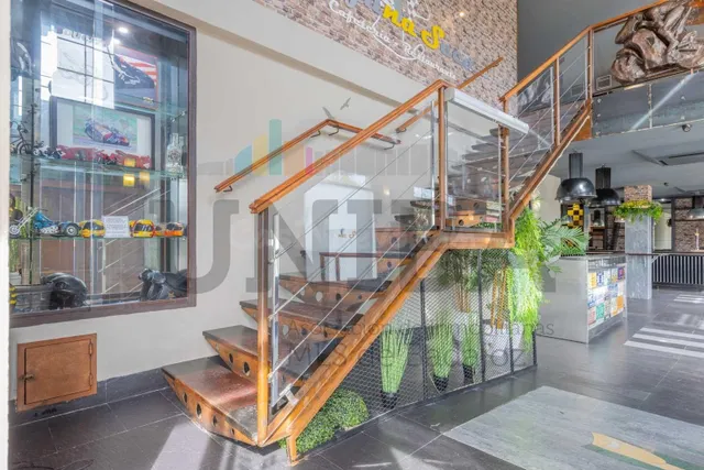 Local en Venta y Alquiler en Ronda Norte – Totalmente Acondi - foto 4