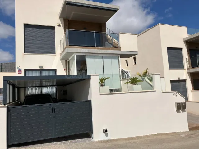 Bungalow 2 habitaciones 135m² en venta - Cerro del Sol - foto 3
