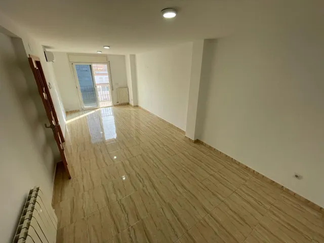 Dúplex céntrico en venta en Olesa de Montserrat, con terrazas y parking — 23