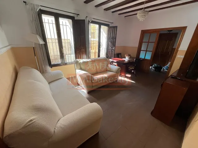 PRECIOSA CASA EN VENTA EN CASCO ANTIGUO CHINCHILLA — 6