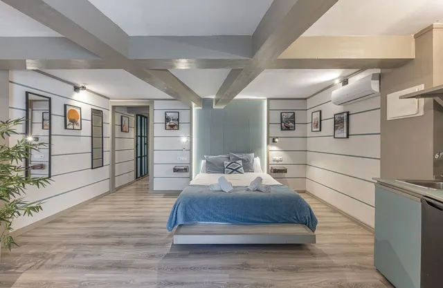 Chalet 12 habitaciones 500m² en venta - Marbella — 44