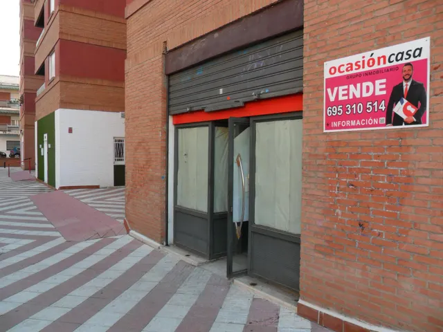 OPORTUNIDAD ÚNICA, LOCAL COMERCIAL O REALIZAR VIVIENDA como ESTUDIO  EN AV, MADRID , EL MEJOR PRECIO DE LA ZONA ¡¡GRAN CHOLLO!! — 6