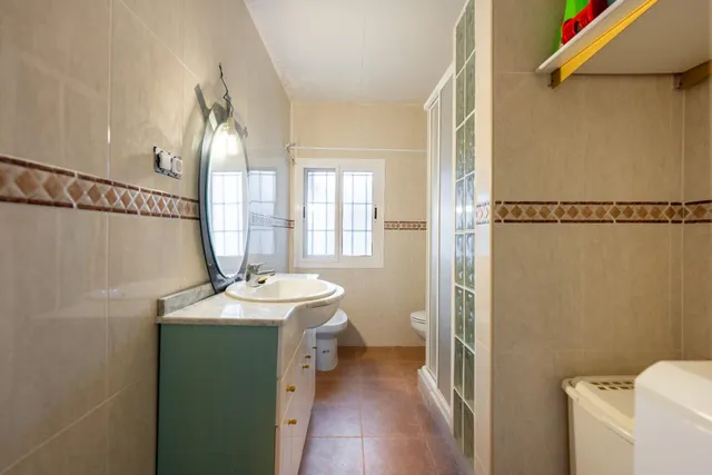 Cortijo zona El 21 — 24