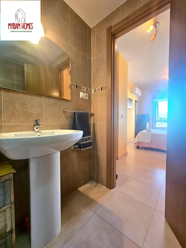 PRECIOSO APARTAMENTO CON VISTAS AL MAR CON GARAJE Y TRASTERO — 37