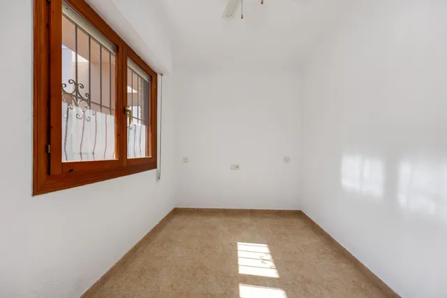 Atico de 2 dormitorios y gran terraza en Torrevieja - Acequión — 20