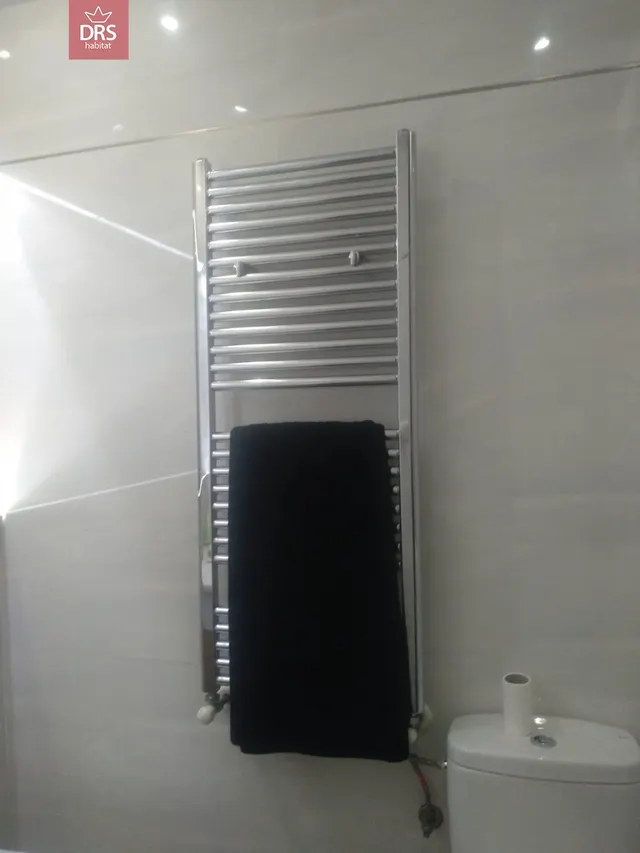 PISO EN PLENO CENTRO, CL MARTINEZ VILLENA AL LADO DEL ALTOZANO — 41