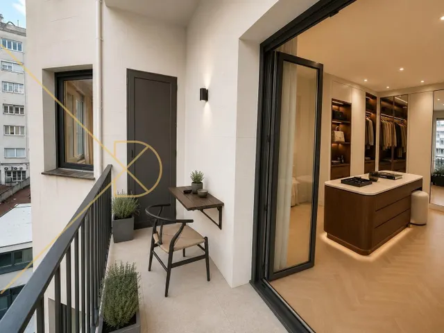 Piso alto de 245 m2 a escasos metros del Ps. Gracia. — 11