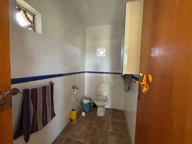 Casa rústica independiente con terreno en Benivaire (Carcaix - foto 4