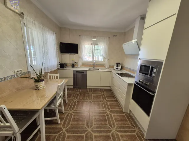 SE VENDE ESTUPENDO CHALET EN ARCOS DE LA FRONTERA (CARRETERA ARCOS - EL BOSQUE) — 11