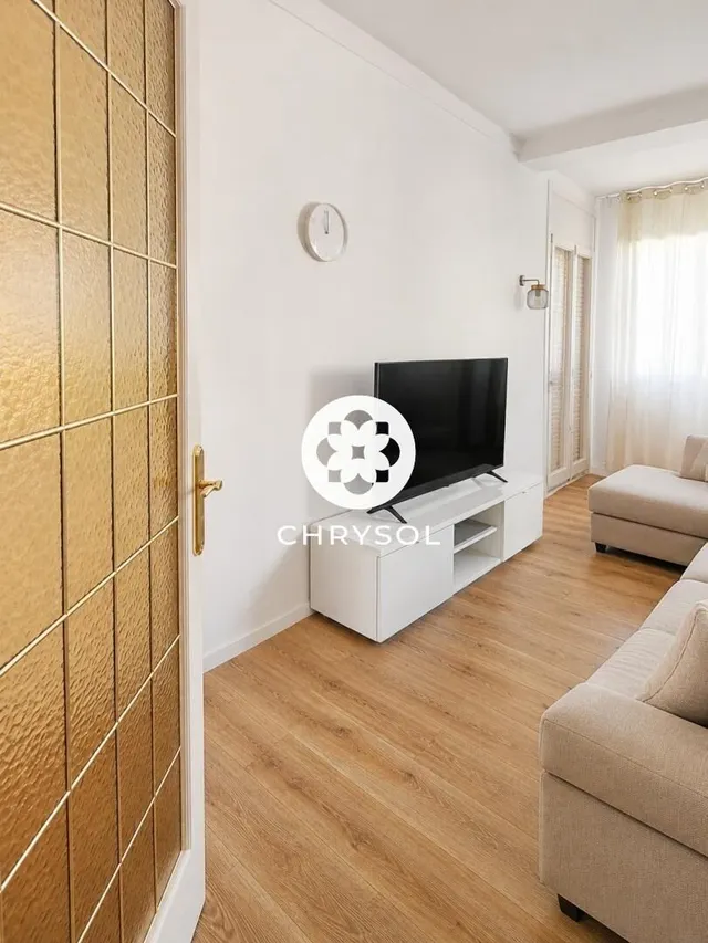 Exclusiva vivienda en Enric Granados, en pleno corazón de Barcelona. — 14