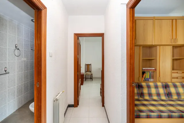 PISO DE 3 DORMITORIOS CON TERRAZA Y VISTAS EN EL ZAIDÍN – 5.ª PLANTA CON ASCENSOR — 26