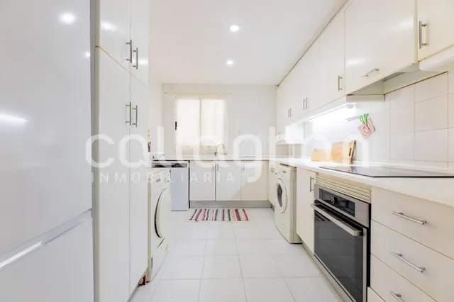 Vivienda única con vistas a la plaza de la Virgen — 11