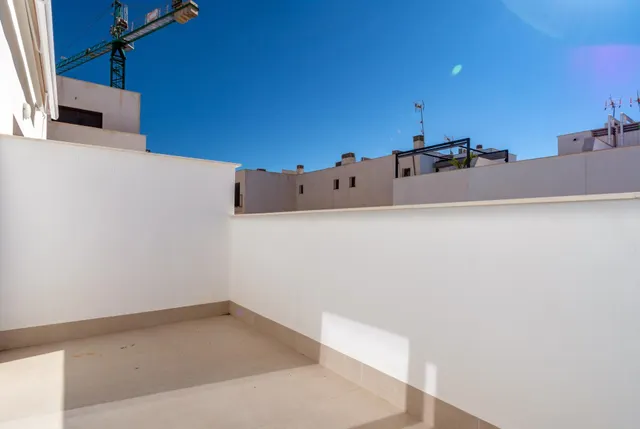 CHALET DE RECIENTE CONSTRUCCIÓN EN ALQUILER – 2024 — 15