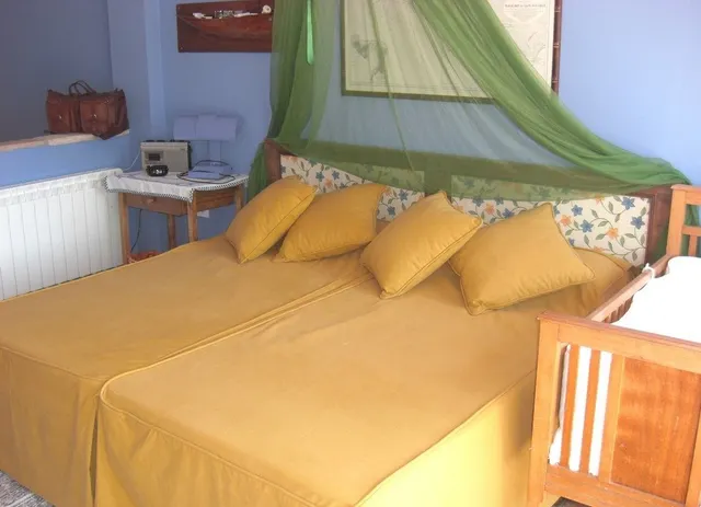 VENTA CASA EN PLENA NATURALEZA. VILLALUENGA — 10