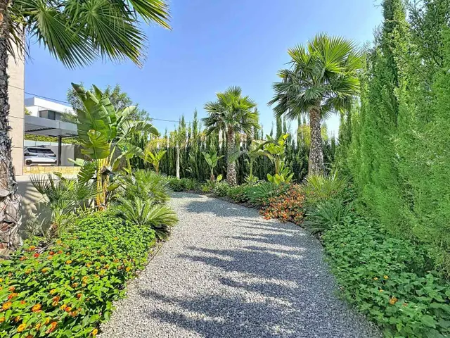Villa 4 habitaciones 346m² en venta - Pla roig — 50