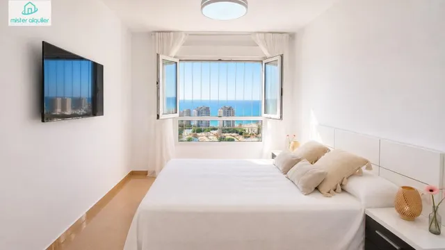 UN BALCÓN AL MEDITERRÁNEO EN LA PLANTA 17 — 15