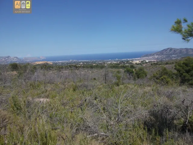 Parcela de 10.000m2 con increibles vistas al mar. Situada en la falda de Ponoig — 8